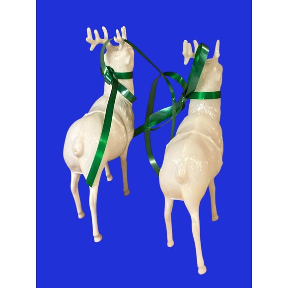 Vintage White Deer Bobblehead Figurines With Green Ribbons & Red Eyes - Picture 6 of 7